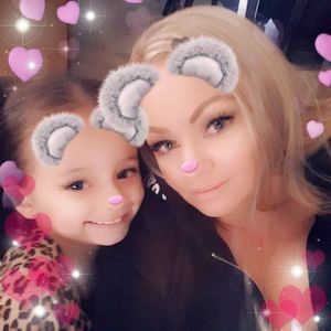 Meet your Posher, Kristin